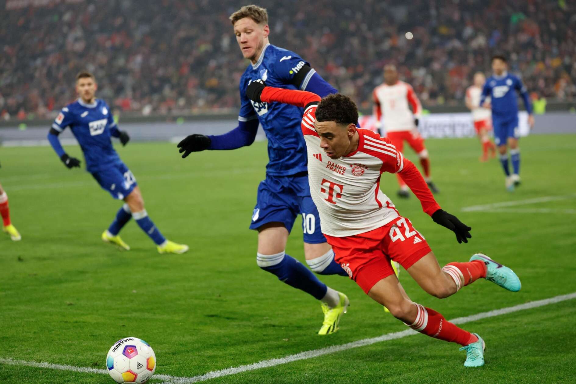 Bundesliga Kane stellt LewandowskiRekord ein