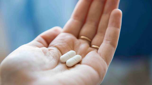 Wirken zwei Ibuprofen-400-Tabletten wie eine 800er?
