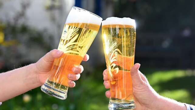 Achtung Männer! Bier lässt die Brüste wachsen