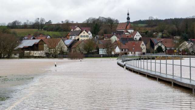 Behörden warnen vor Hochwasser in Teilen Frankens