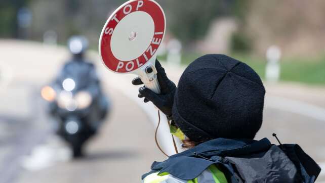 Kontrollgruppe der Polizei startet in neue Motorradsaison