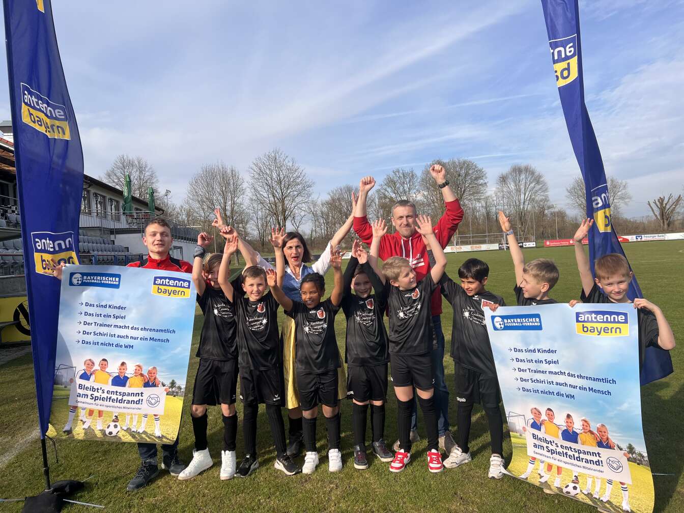 Bleibt's entspannt am Spielfeldrand