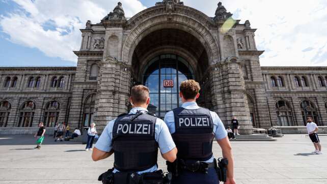 Mehr Polizeipräsenz und Videoüberwachung am Hbf Nürnberg