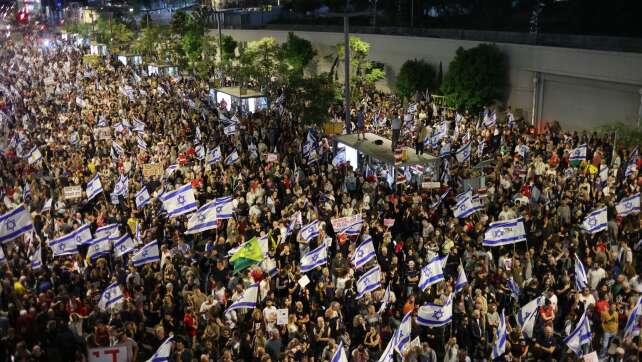 Tausende demonstrieren in Tel Aviv für Geisel-Freilassung