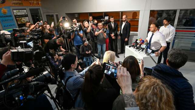 Attentat auf Regierungschef Fico erschüttert Slowakei