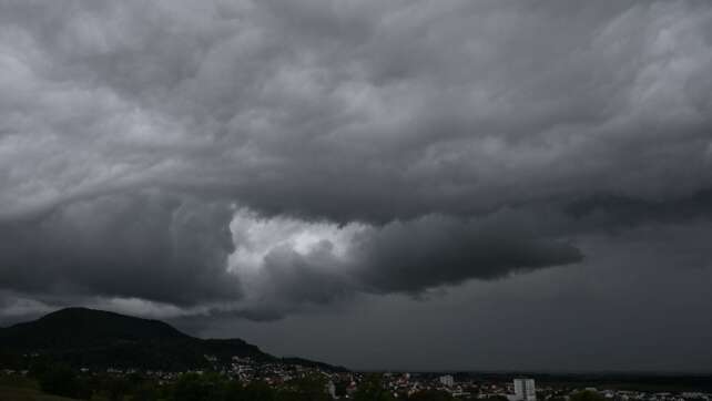 Wetterdienst warnt vor Starkregen in Teilen Süddeutschlands