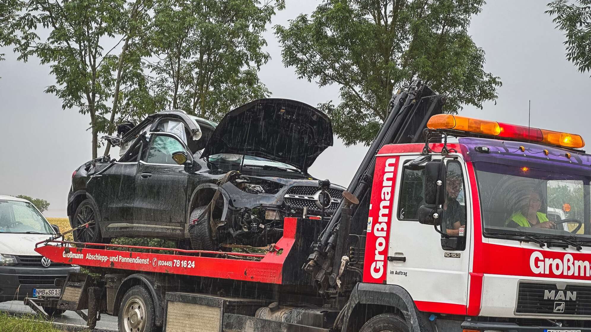 Drei Tote bei schwerem Unfall bei Naumburg