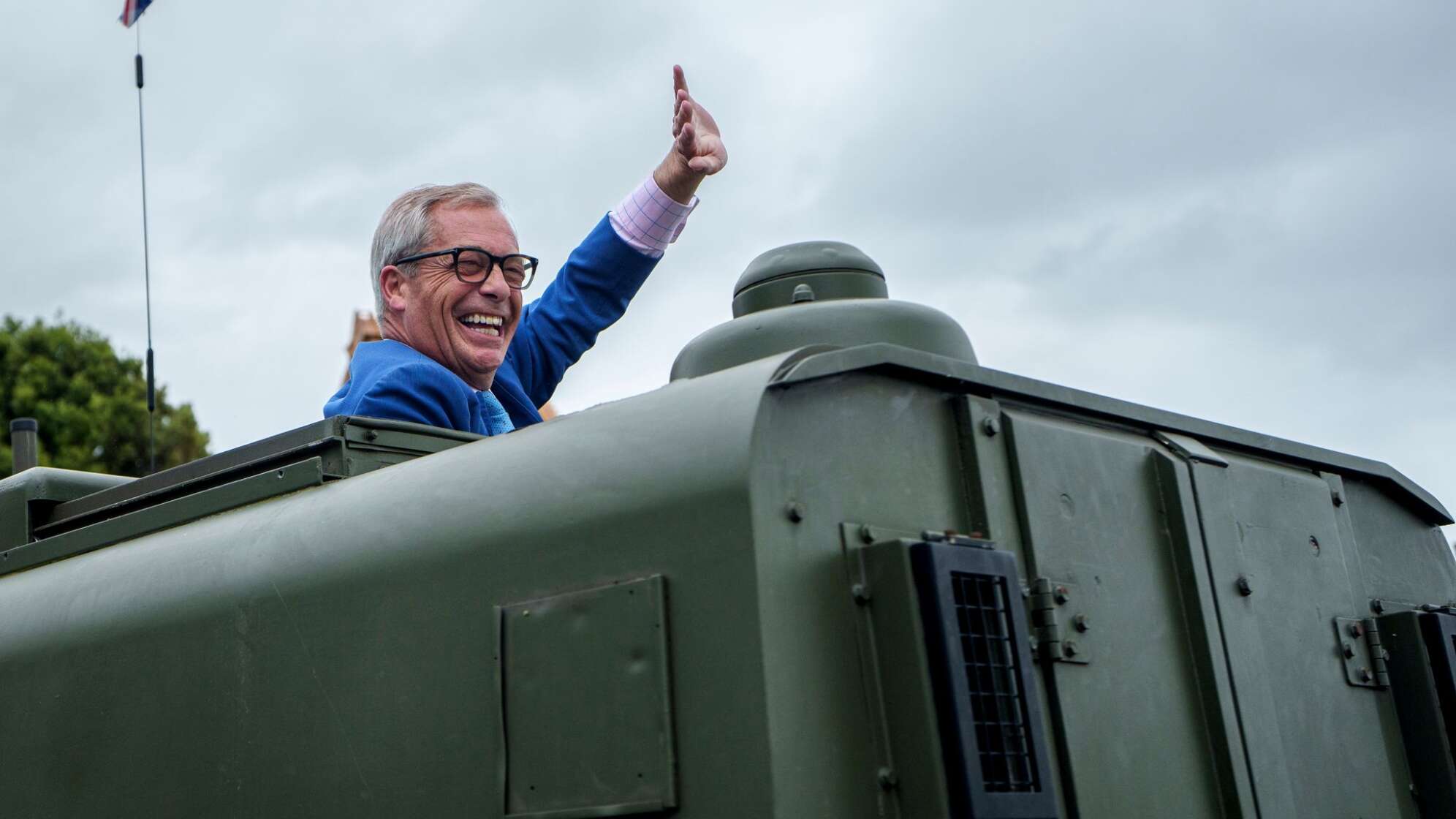 Prognose Rechtspopulist Farage zieht ins Parlament ein