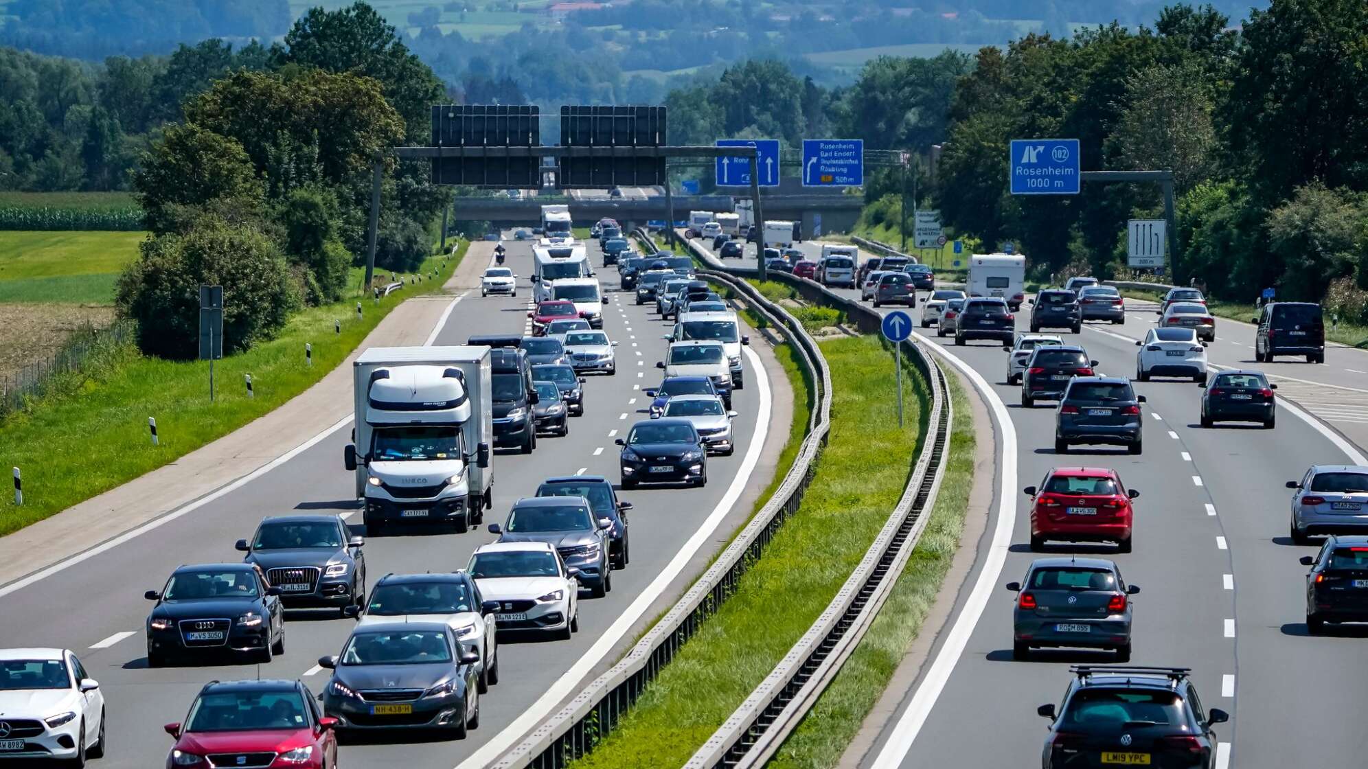 Urlaubsverkehr auf der A8