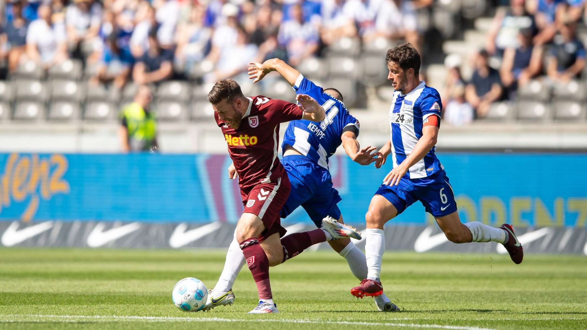 Hertha BSC - Jahn Regensburg