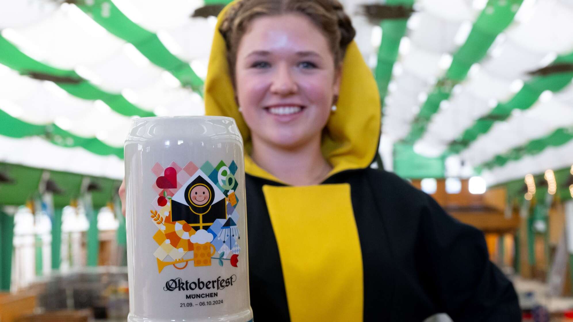 Vorstellung des offiziellen Wiesn-Maßkrugs