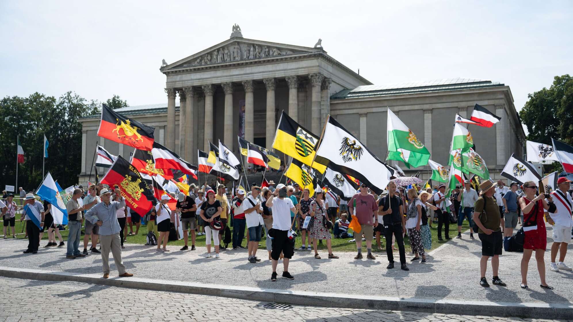 Demonstration von Reichsbürgern in München