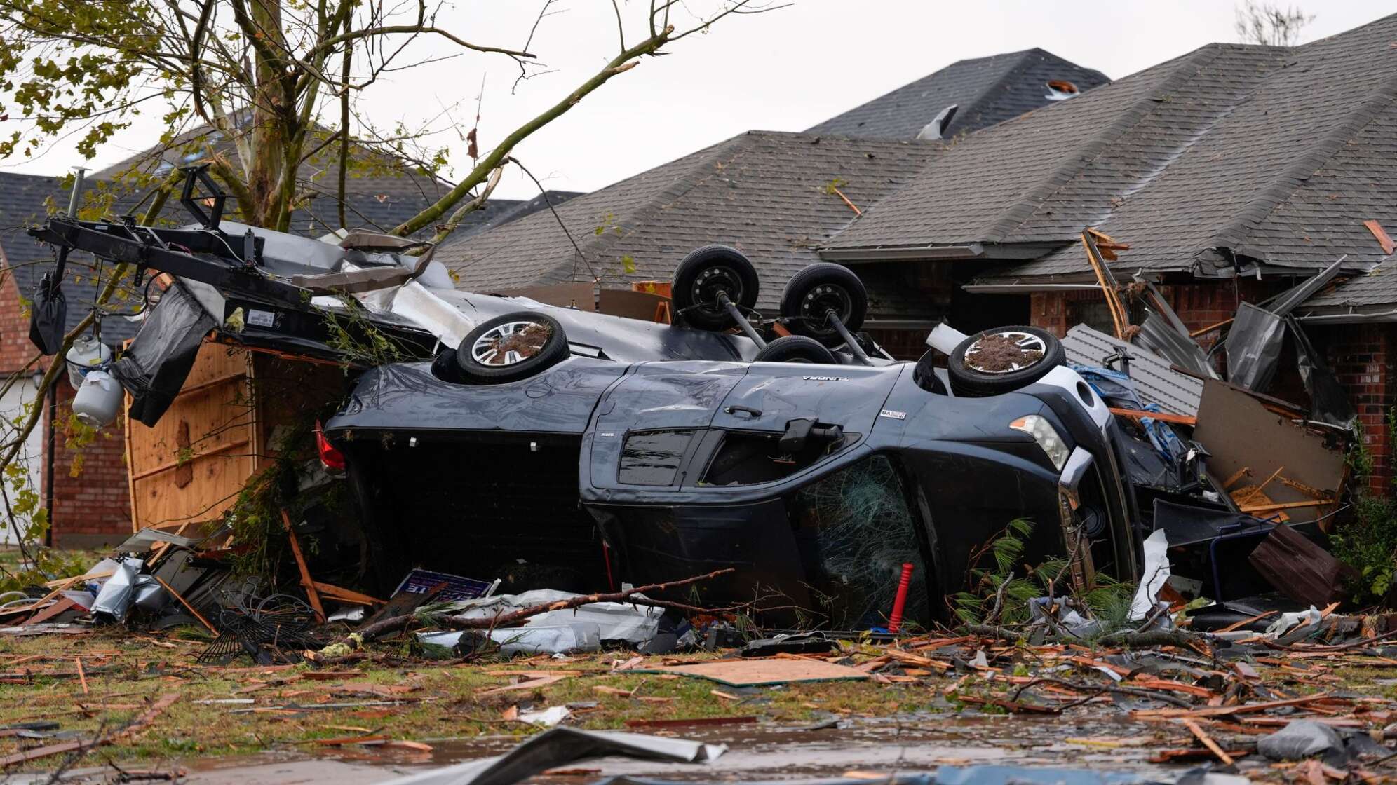 Nach dem Tornado durch Oklahoma City