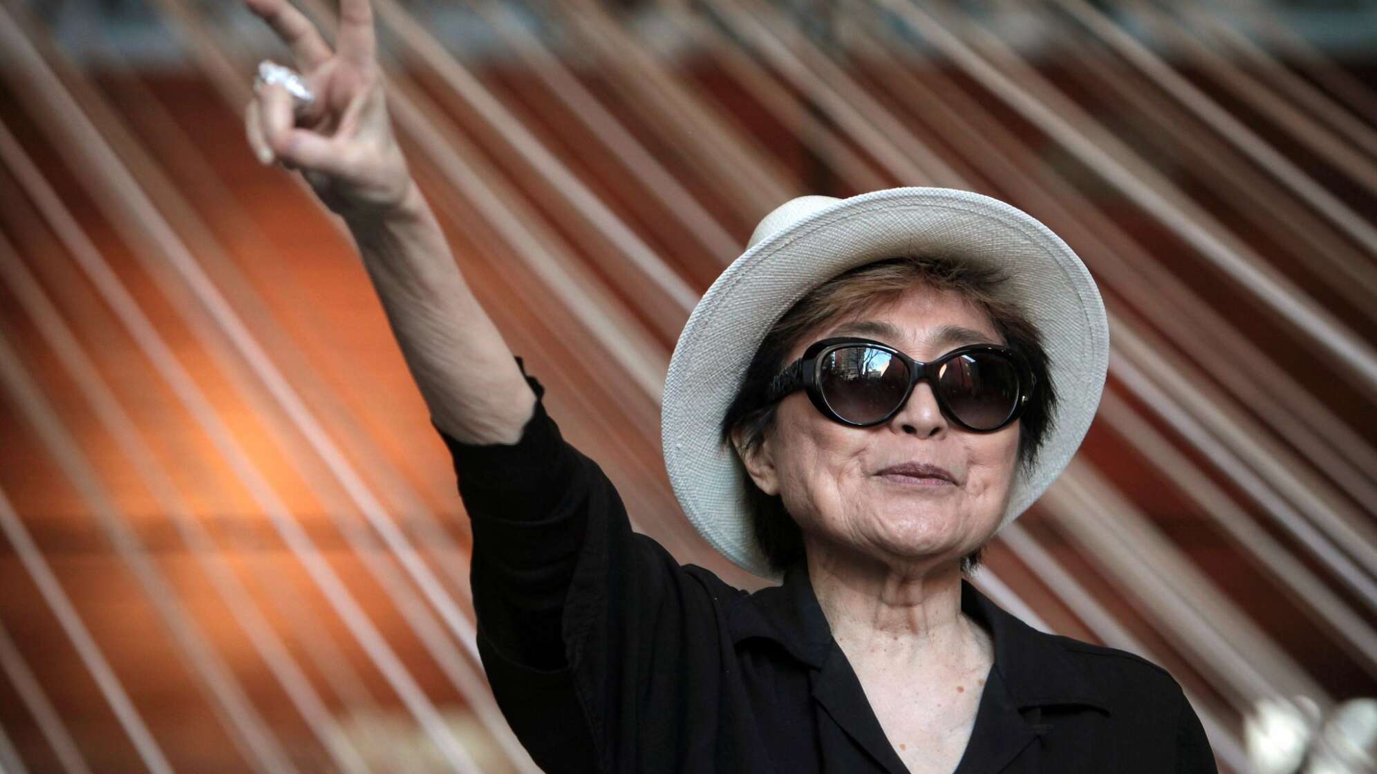 Streit um Uhr von John Lennon