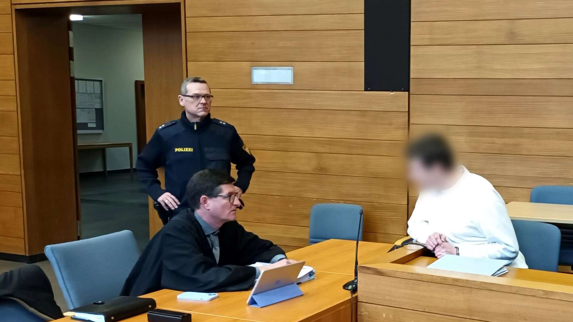 Prozess um den Mord an einem Arzt vor einer Klinik